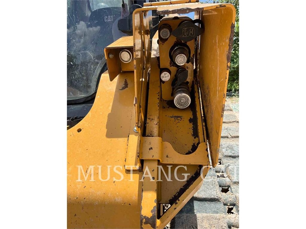 CAT 299D3 XE Pásové nakladače