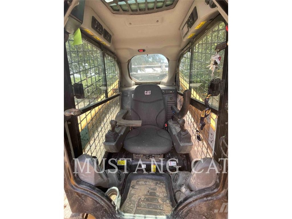 CAT 299D3 XE Pásové nakladače