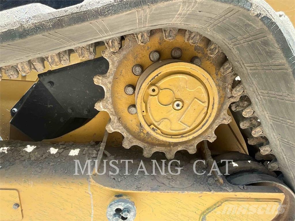 CAT 299D3 XE Pásové nakladače