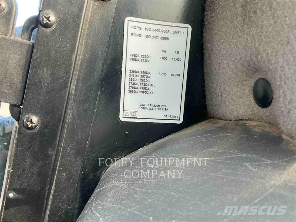 CAT 299D3XE Krautuvai su šoniniu pasukimu