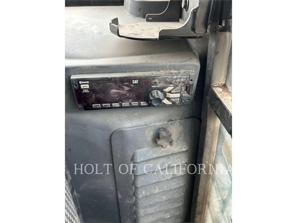 CAT 299D3XE Φορτωτάκια