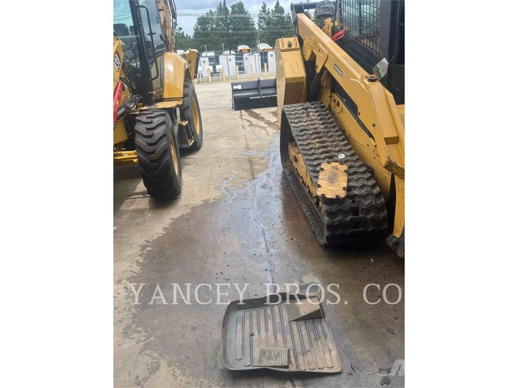 CAT 299D3XE Skid steer mini nakladalci