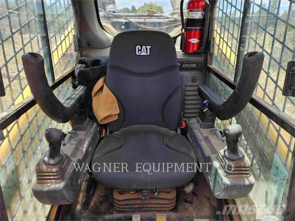 CAT 299D3XE Larvebåndslæssere