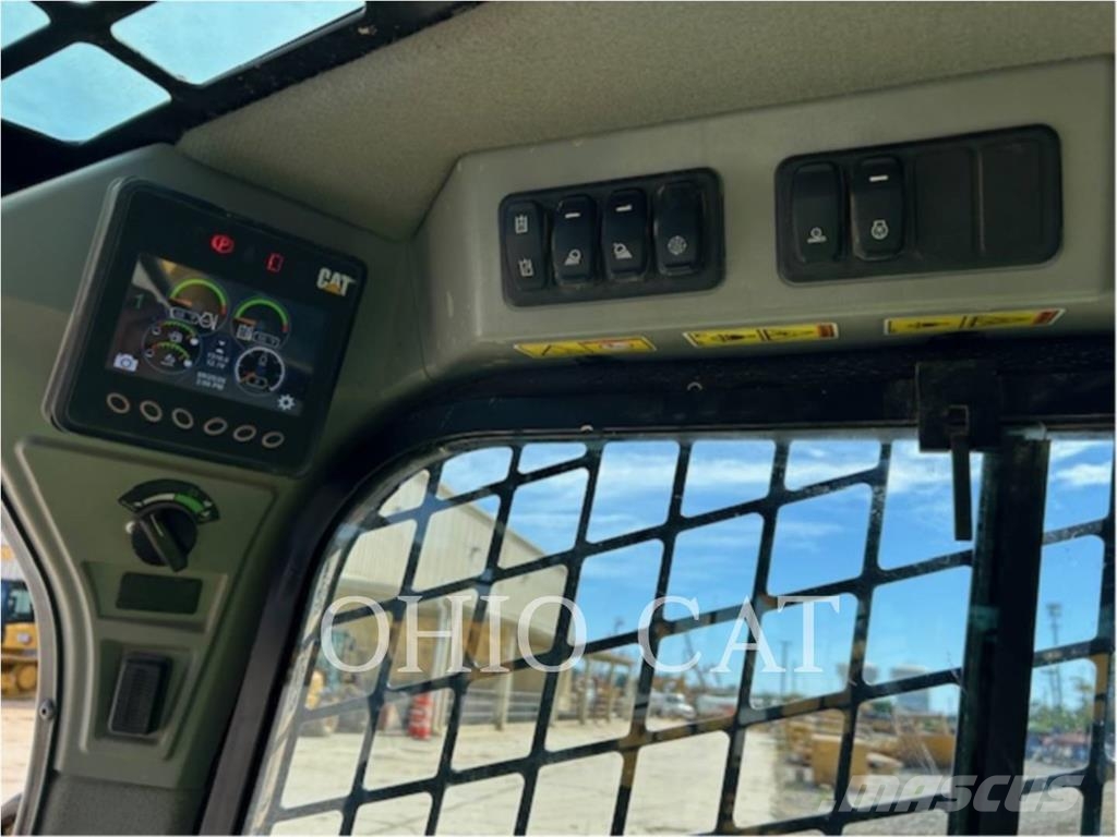 CAT 299D3XE Nakladalci goseničarji
