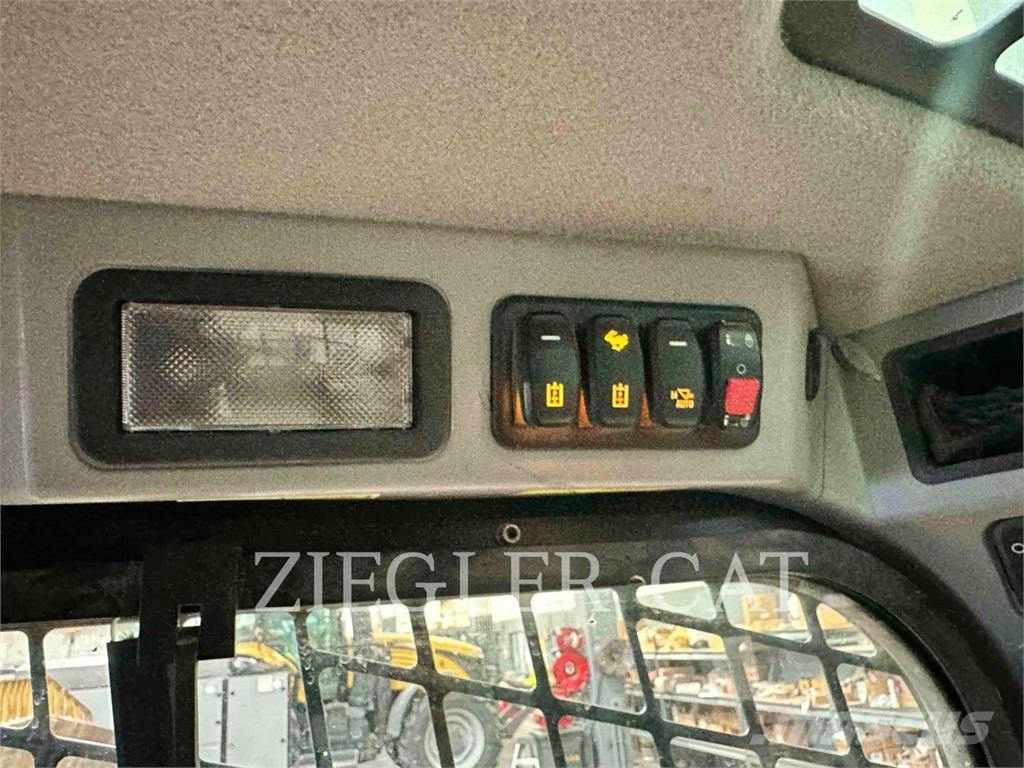 CAT 299D3XE Rupsladers