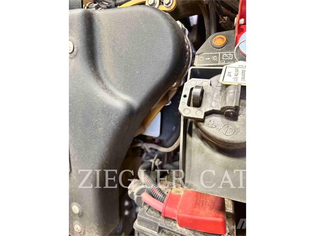 CAT 299D3XE Rupsladers