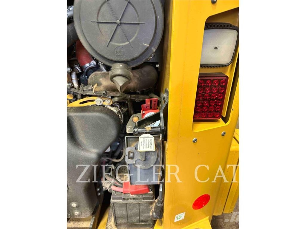 CAT 299D3XE Rupsladers