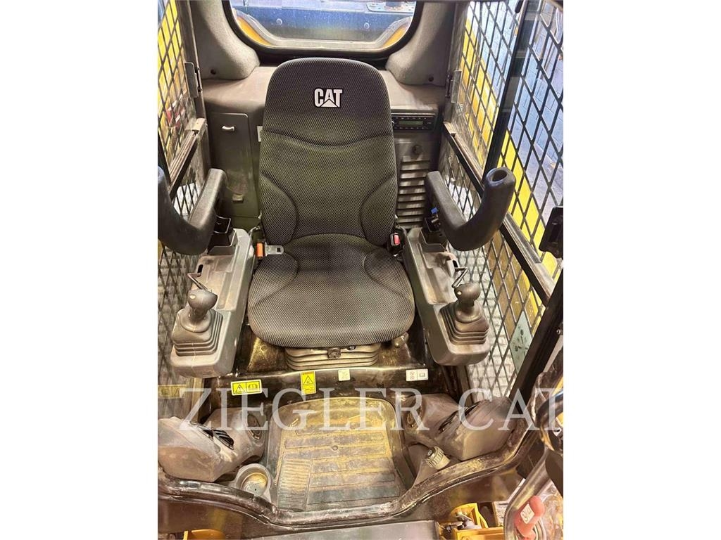 CAT 299D3XE Rupsladers