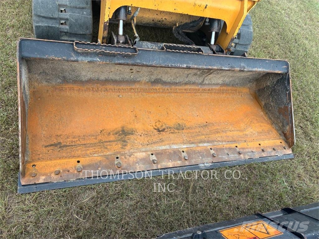 CAT 299D3XE 궤도식 로우더