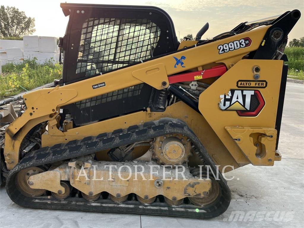 CAT 299D3XE Šmykom riadené nakladače