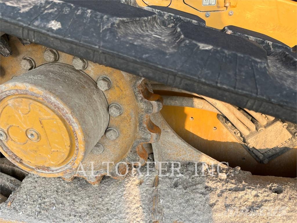 CAT 299D3XE Šmykom riadené nakladače