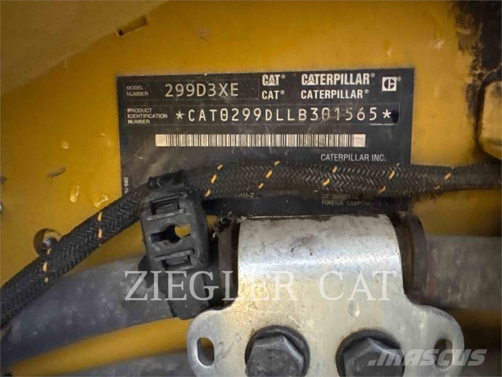 CAT 299D3XE Larvebåndslæssere