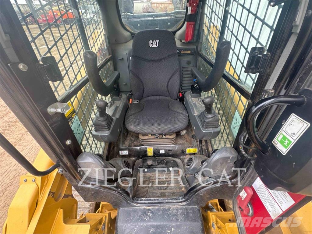 CAT 299D3XE Larvebåndslæssere