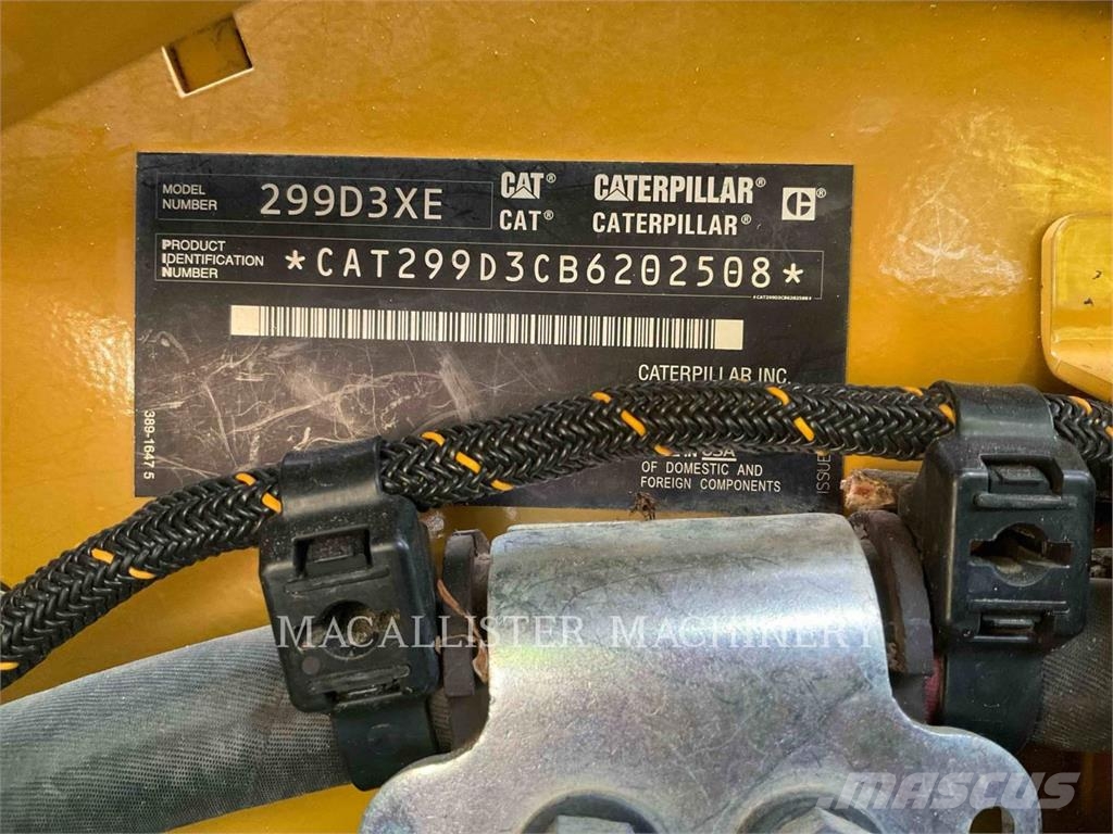 CAT 299D3XE 궤도식 로우더