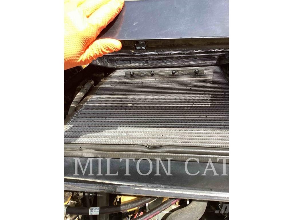 CAT 299D3XE Lánctalpas homlokrakodók