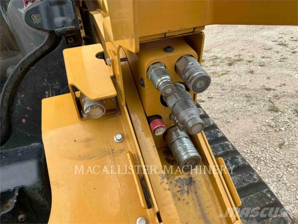 CAT 299D3XE 궤도식 로우더