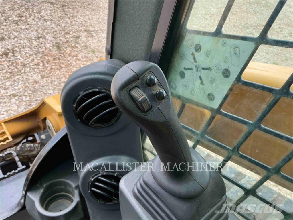 CAT 299D3XE 궤도식 로우더
