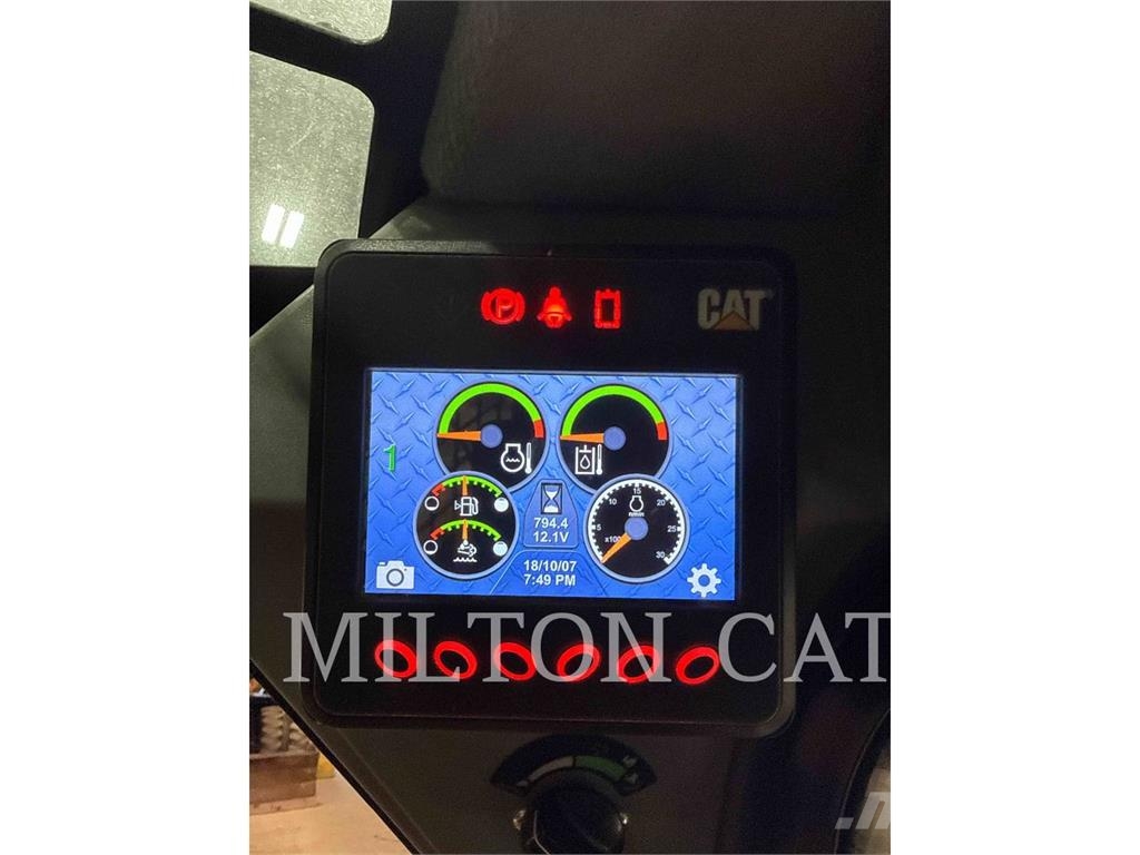 CAT 299D3XE 궤도식 로우더