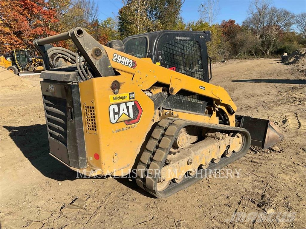 CAT 299D3XE 궤도식 로우더