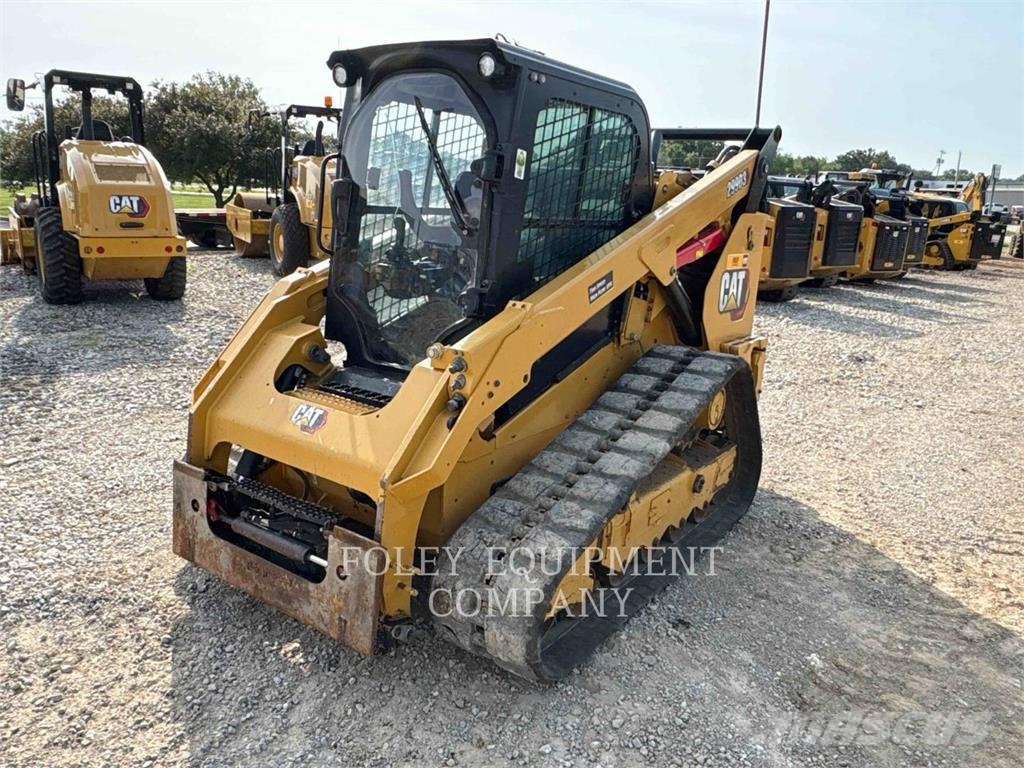 CAT 299D3XPS2C لوادر انزلاقية التوجيه