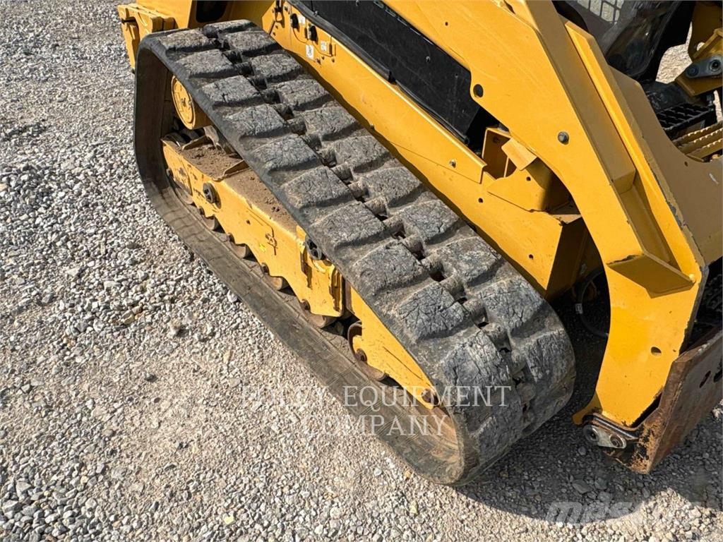 CAT 299D3XPS2C لوادر انزلاقية التوجيه