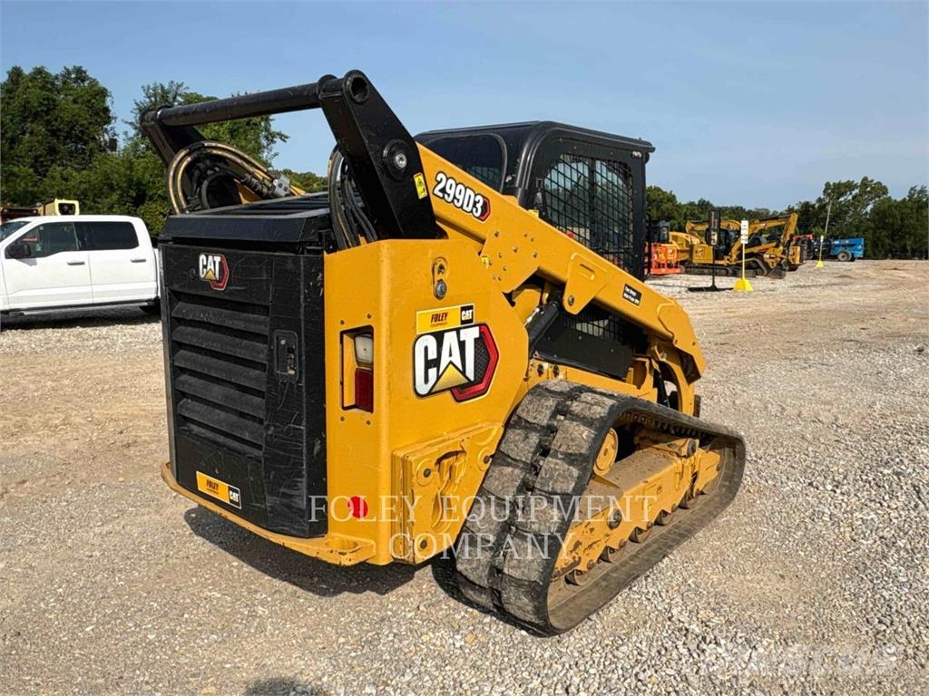 CAT 299D3XPS2C لوادر انزلاقية التوجيه