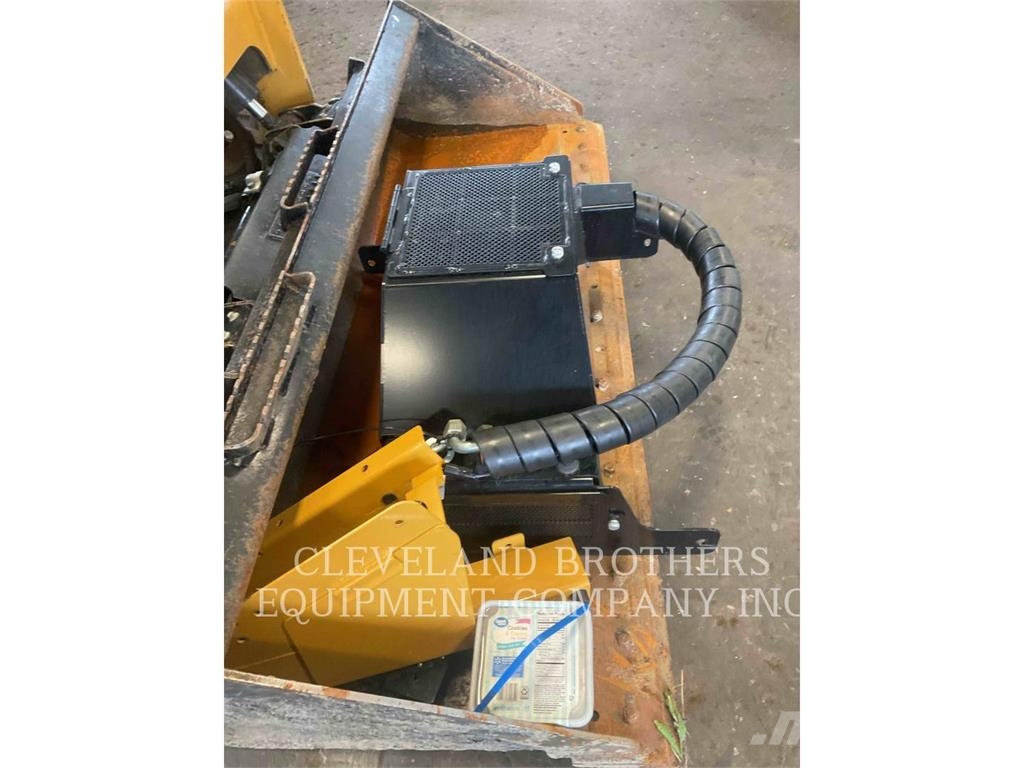 CAT 299DXE Crawler loaders