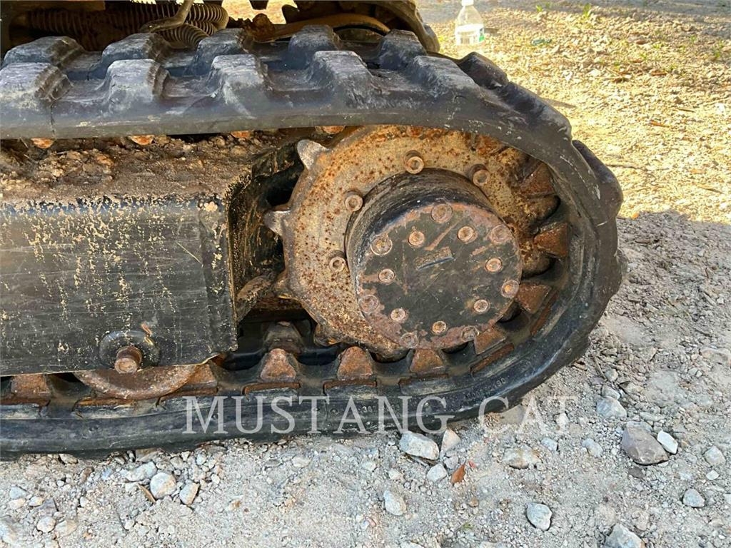 CAT 300.9D حفارات صغيرة أقل من 7 طن (حفارات صغيرة)