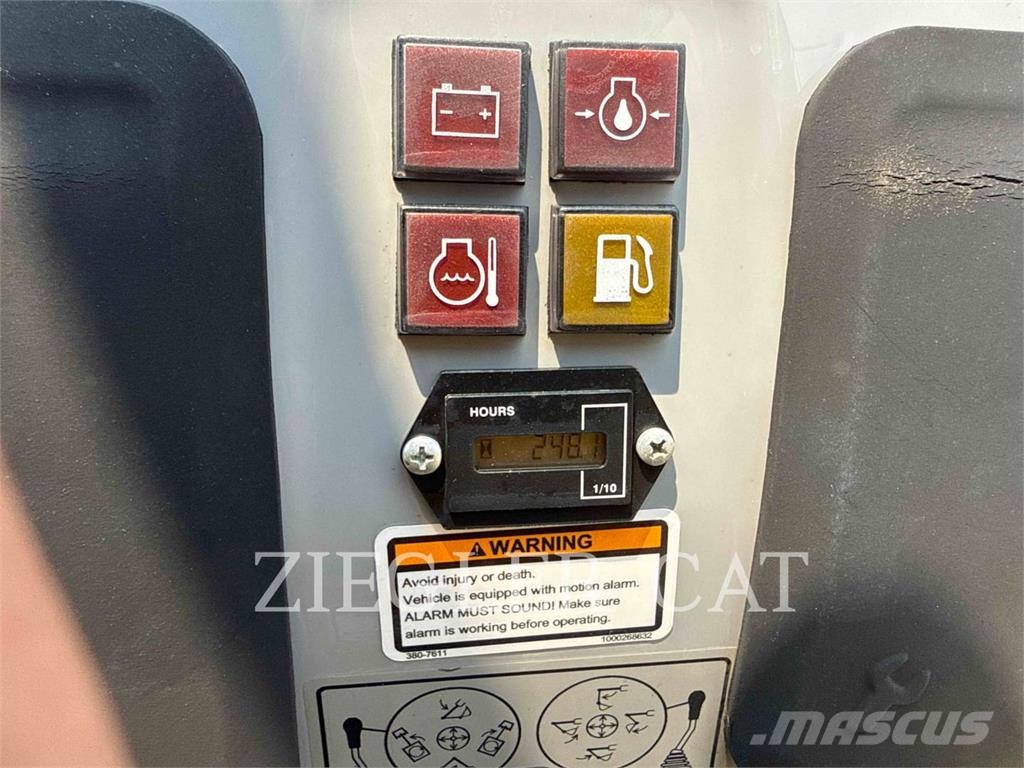 CAT 300.9D حفارات زحافة