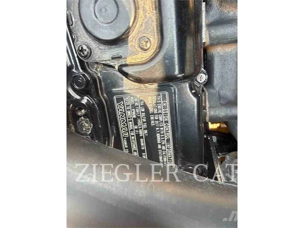 CAT 300.9D حفارات زحافة