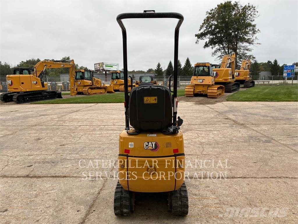 CAT 300.9D Kāpurķēžu ekskavatori