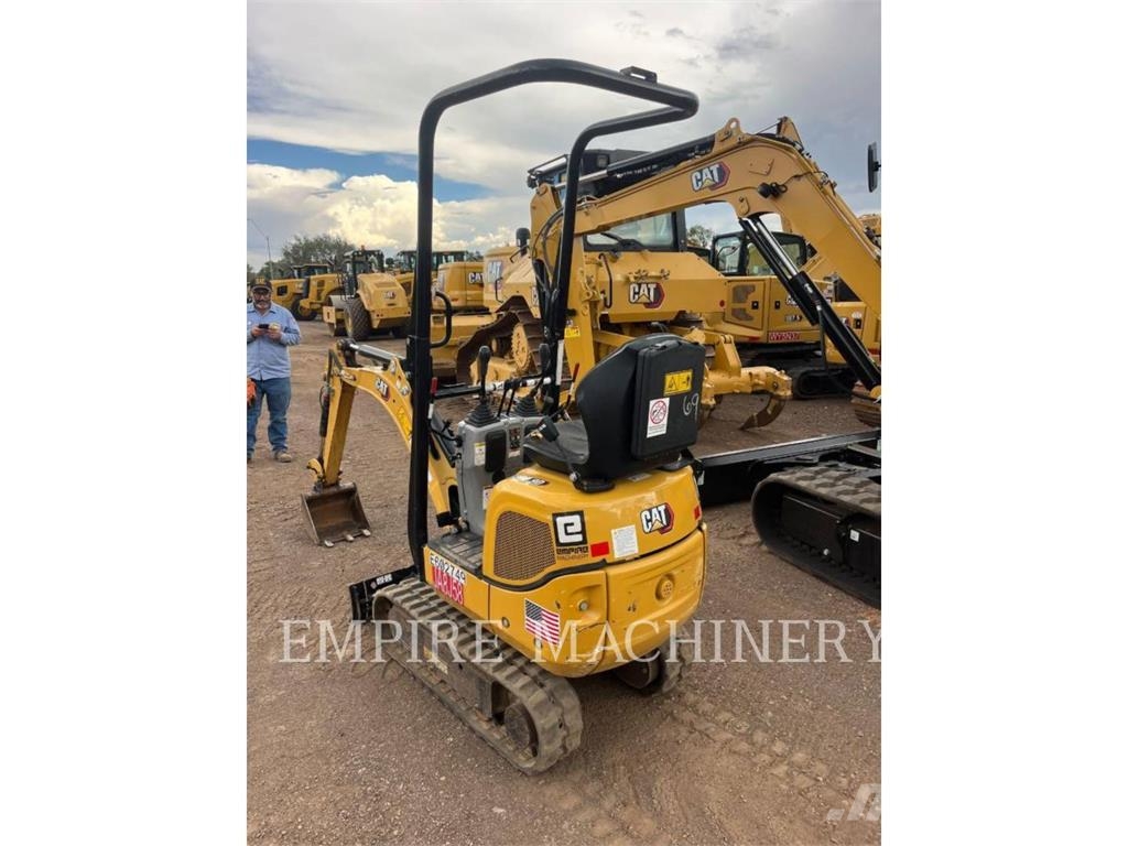CAT 300.9D Bagri goseničarji
