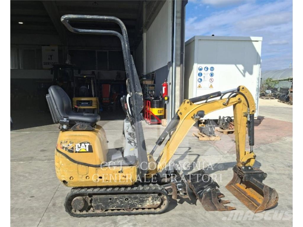 CAT 300.9D Crawler excavators