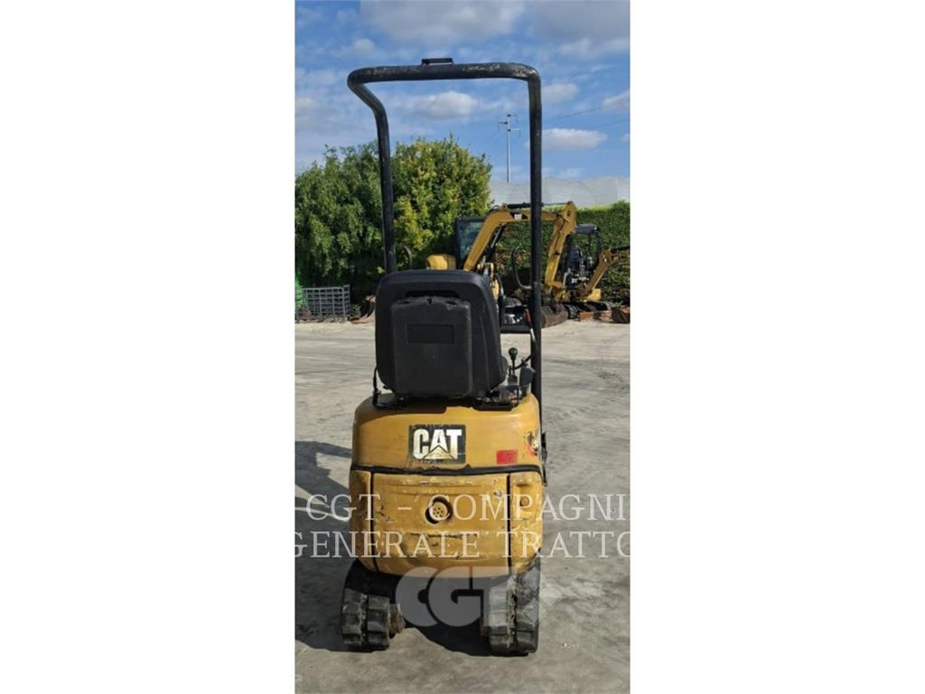 CAT 300.9D Crawler excavators