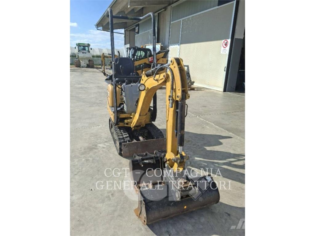 CAT 300.9D Crawler excavators