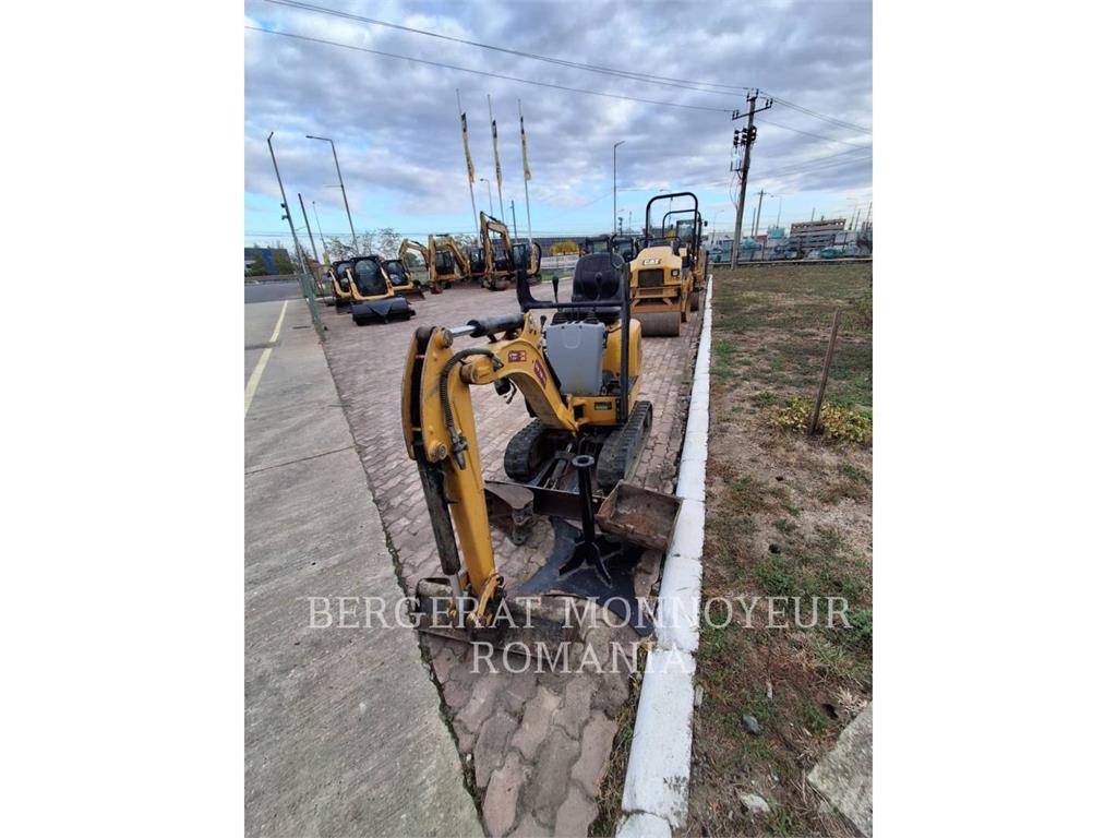CAT 300.9D Crawler excavators