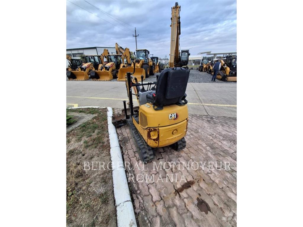 CAT 300.9D Crawler excavators