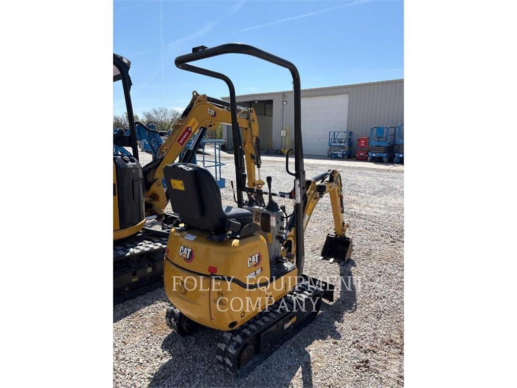 CAT 300.9DSO Escavatori cingolati