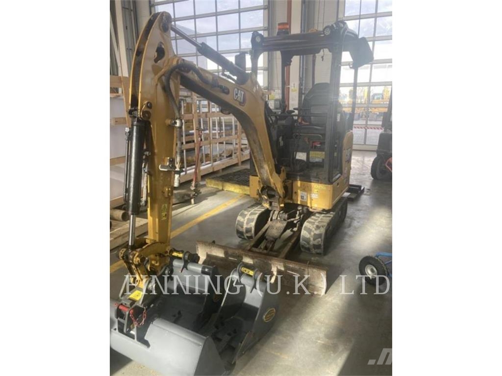 CAT 301.5 05 Bagri goseničarji