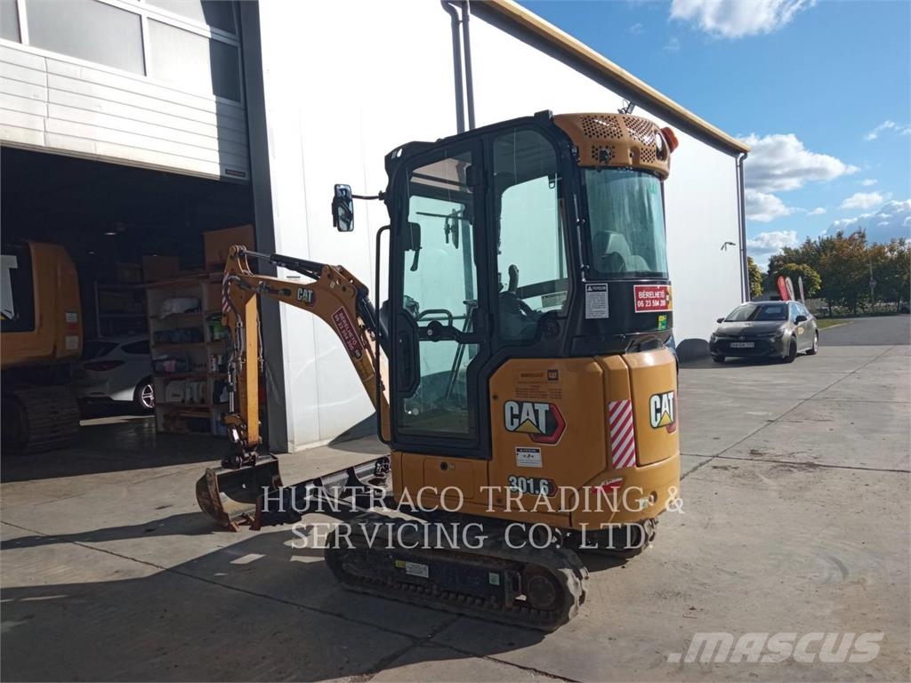 CAT 301.6-05 Bageri guseničari