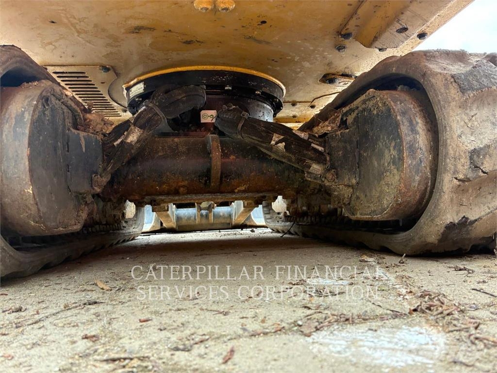 CAT 301.6-05 Excavadoras sobre orugas