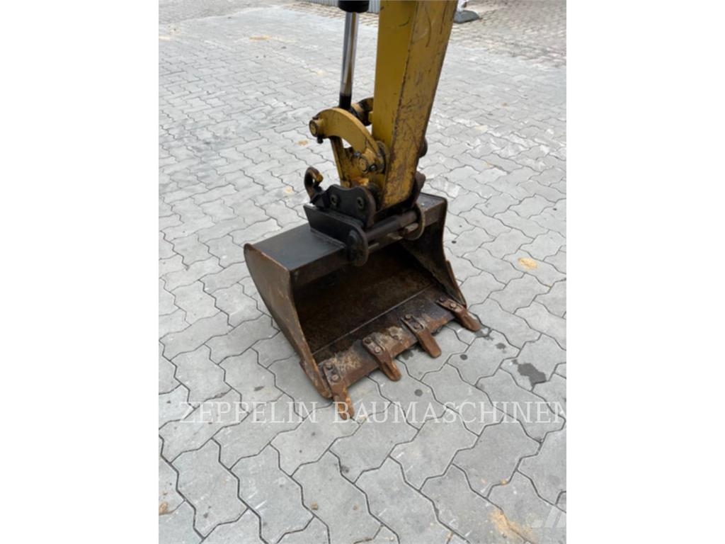 CAT 301.6-05A Escavadeiras de esteiras