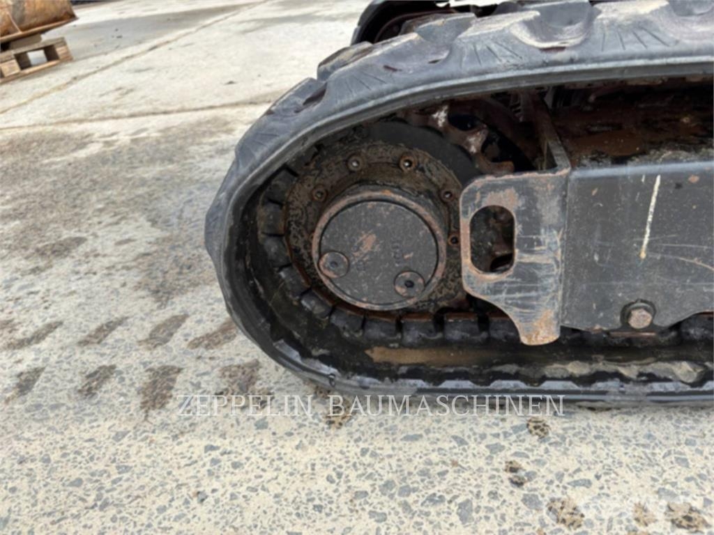 CAT 301.6-05A Escavatori cingolati