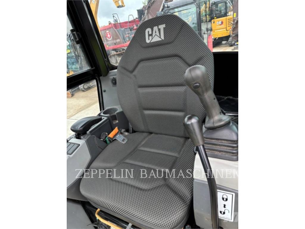CAT 301.6-05A Escavatori cingolati