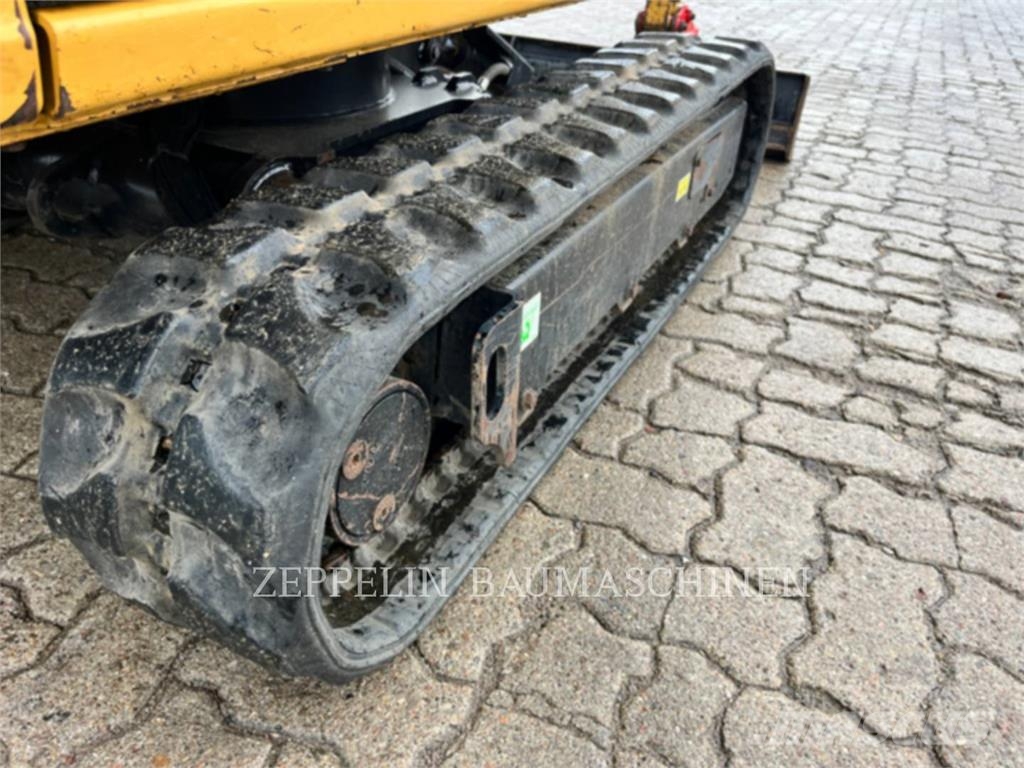 CAT 301.6-05A Bagri goseničarji