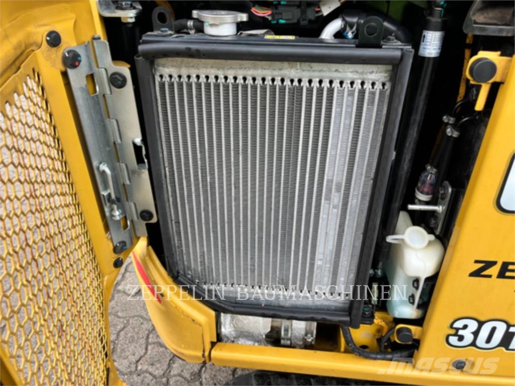 CAT 301.6-05A Bagri goseničarji