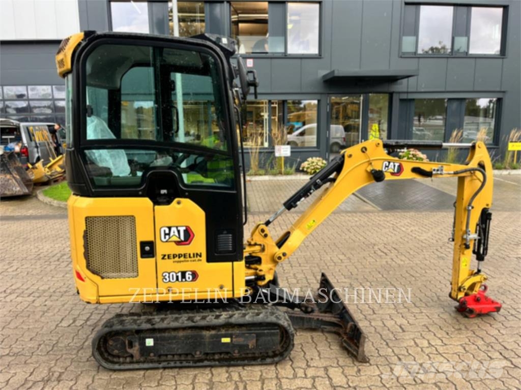 CAT 301.6-05A Bagri goseničarji
