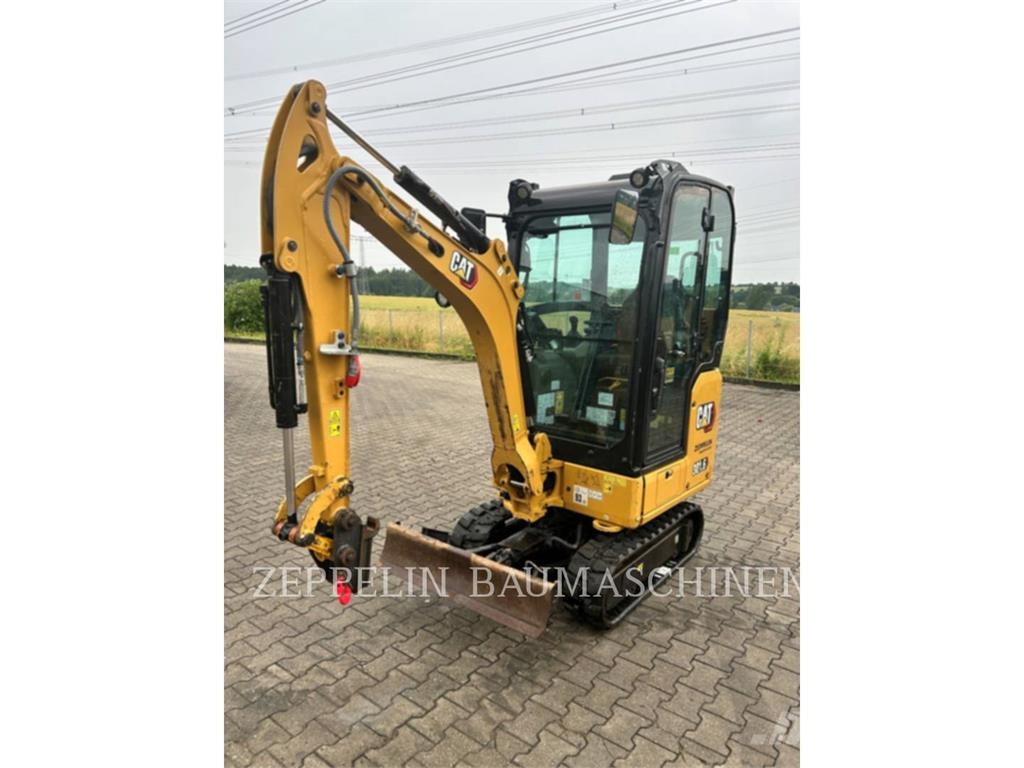 CAT 301.6-05A Pelle sur chenilles