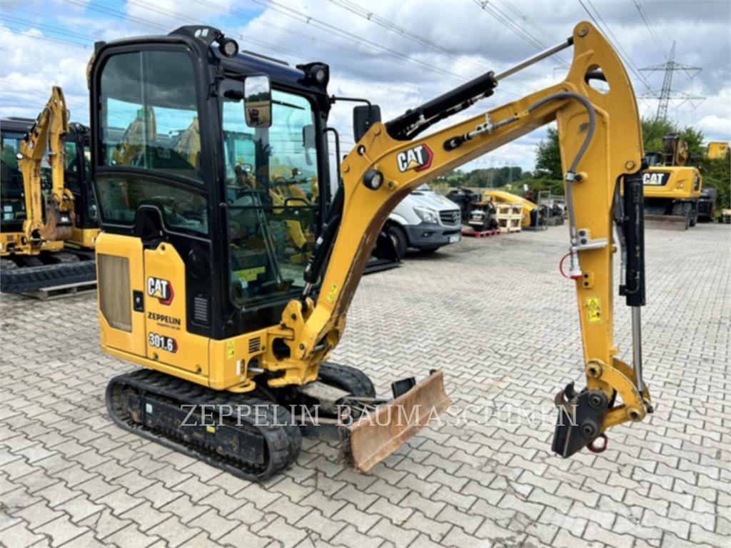 CAT 301.6-05A Bagri goseničarji