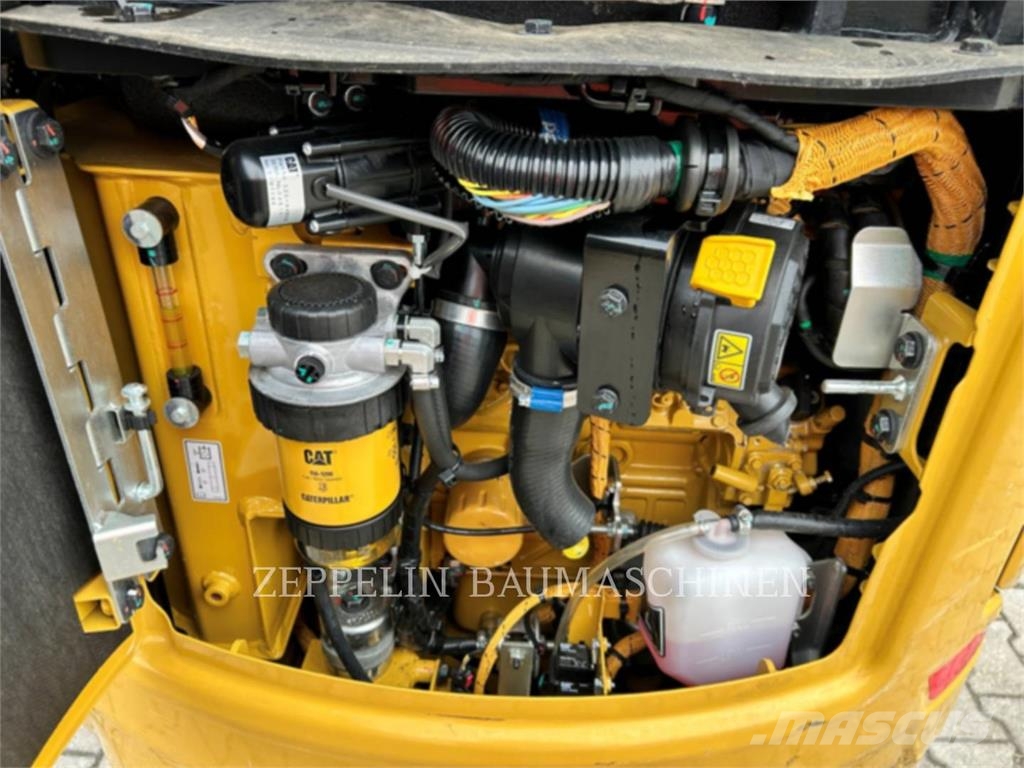 CAT 301.6-05A Bagri goseničarji